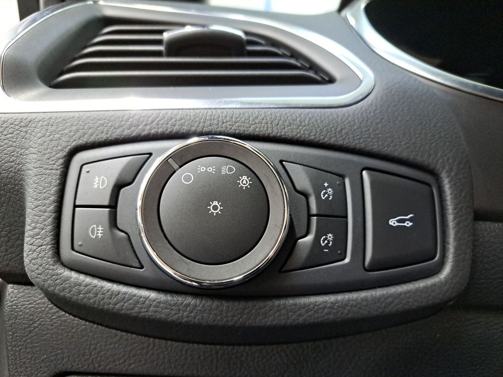 Ford S-Max 2.0 Aut. ST-LINE NAVI RFK AHK LED SHZ ""18