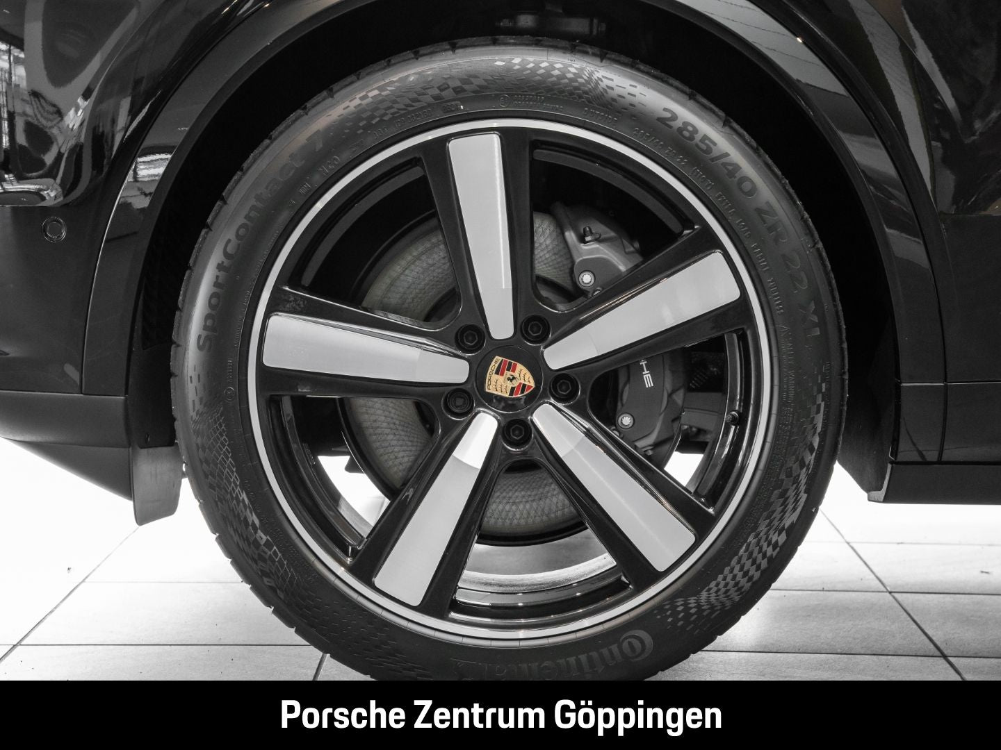 Porsche Cayenne E-Hybrid Coupe LED-Matrix Panoramadach