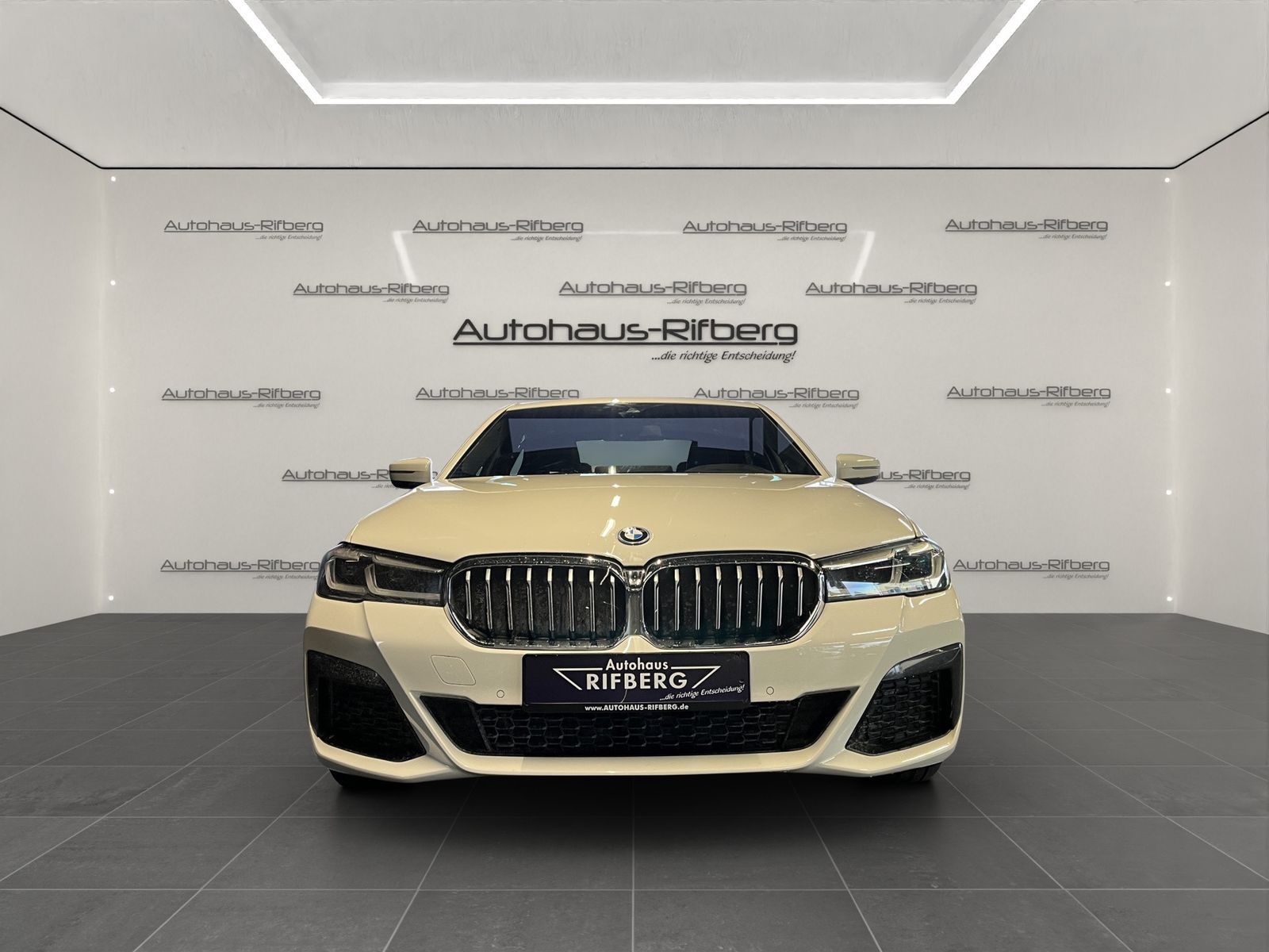 BMW 530  e LIMOUSINE xDrive M Sport/AHK/LIVE COCKPIT
