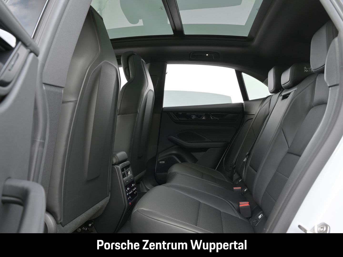 Porsche Macan 4S Surround-View BOSE InnoDrive Panorama