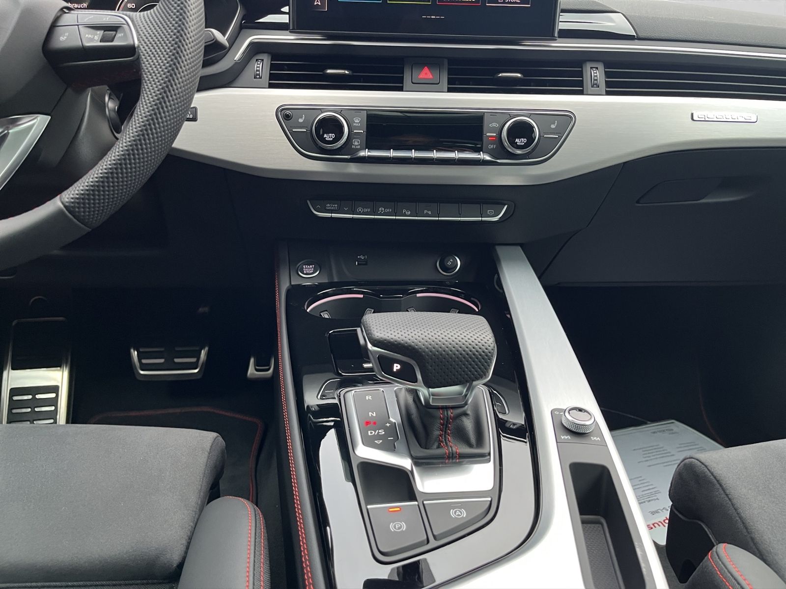 Audi A5 Sportback 40 TDI QUATTRO S-LINE+AHK+PANO+MATR