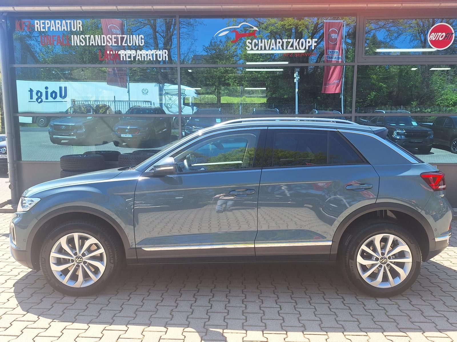 Volkswagen T-Roc Style 2.0 TDI DSG - Samsaru's Car Outlet