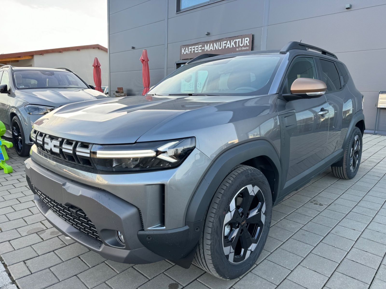 Dacia Duster III Hybrid 140 Extreme - Samsaru's Car Outlet
