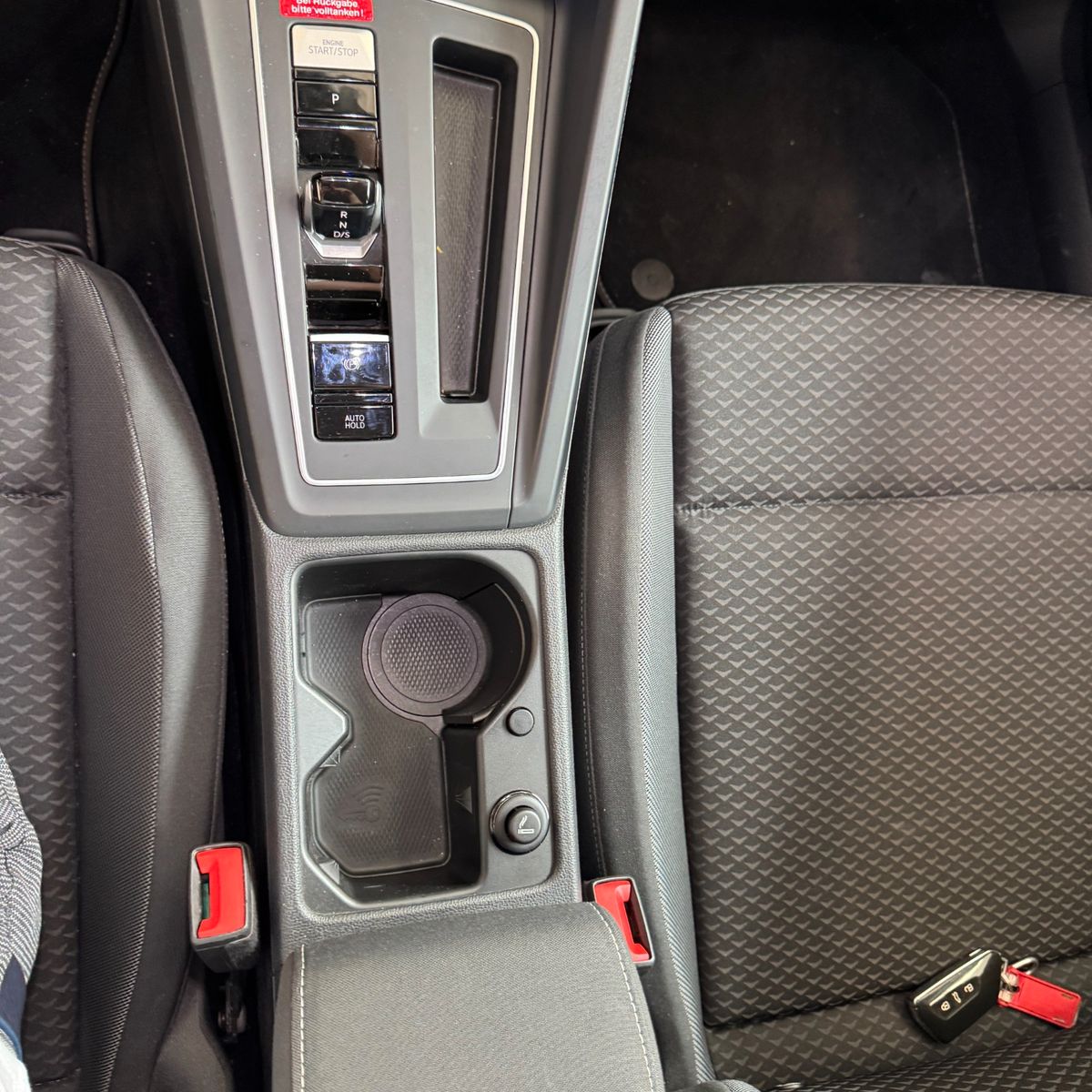Volkswagen Golf VIII Lim. Life 1.5 eTSI - Samsaru's Car Outlet