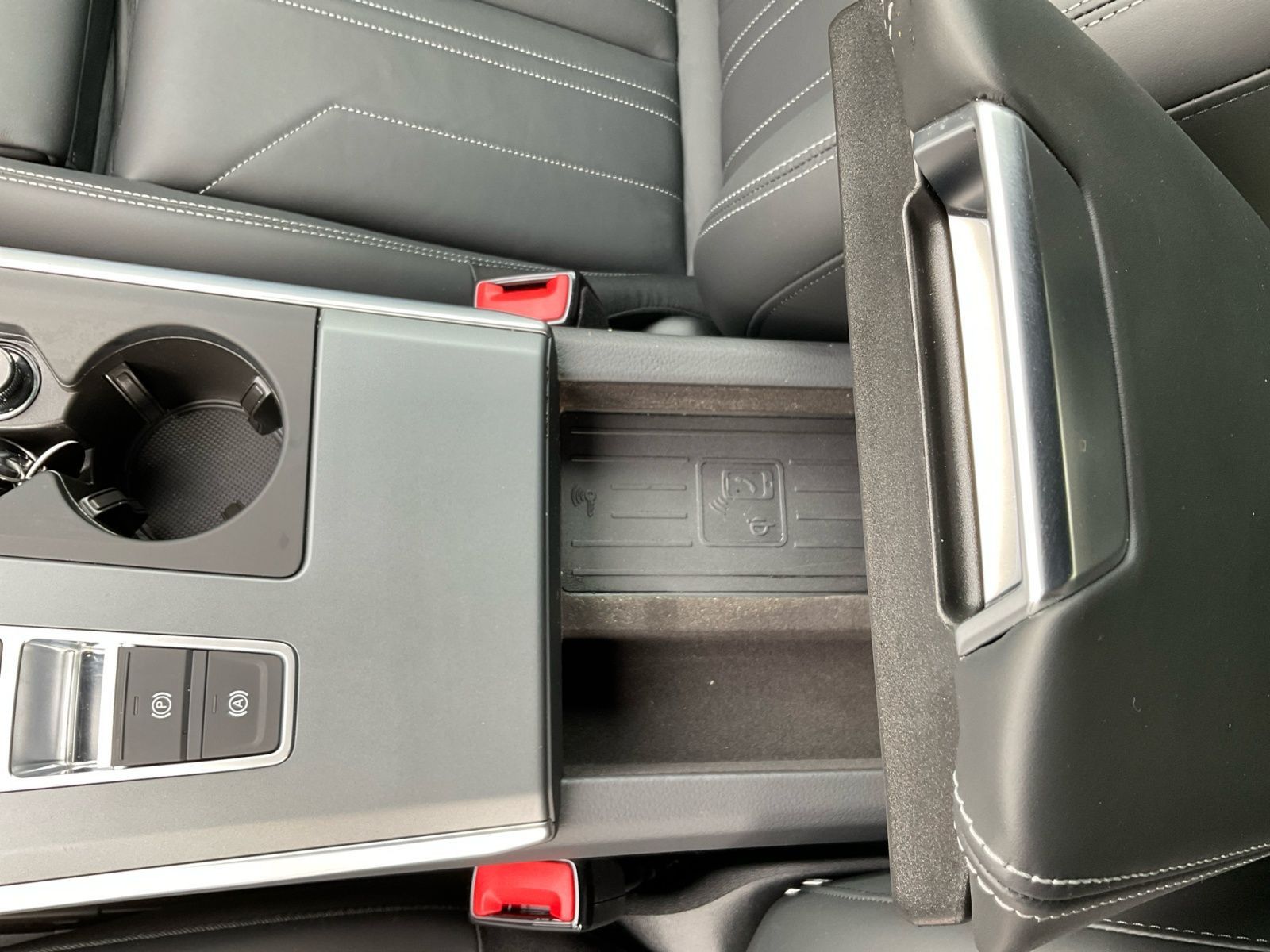 Audi A6 Avant 45 TDI quattro S line - Samsaru's Car Outlet