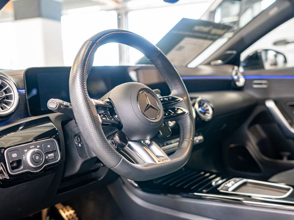 Mercedes-Benz CLA 35 AMG SB 4M Premium - Samsaru's Car Outlet