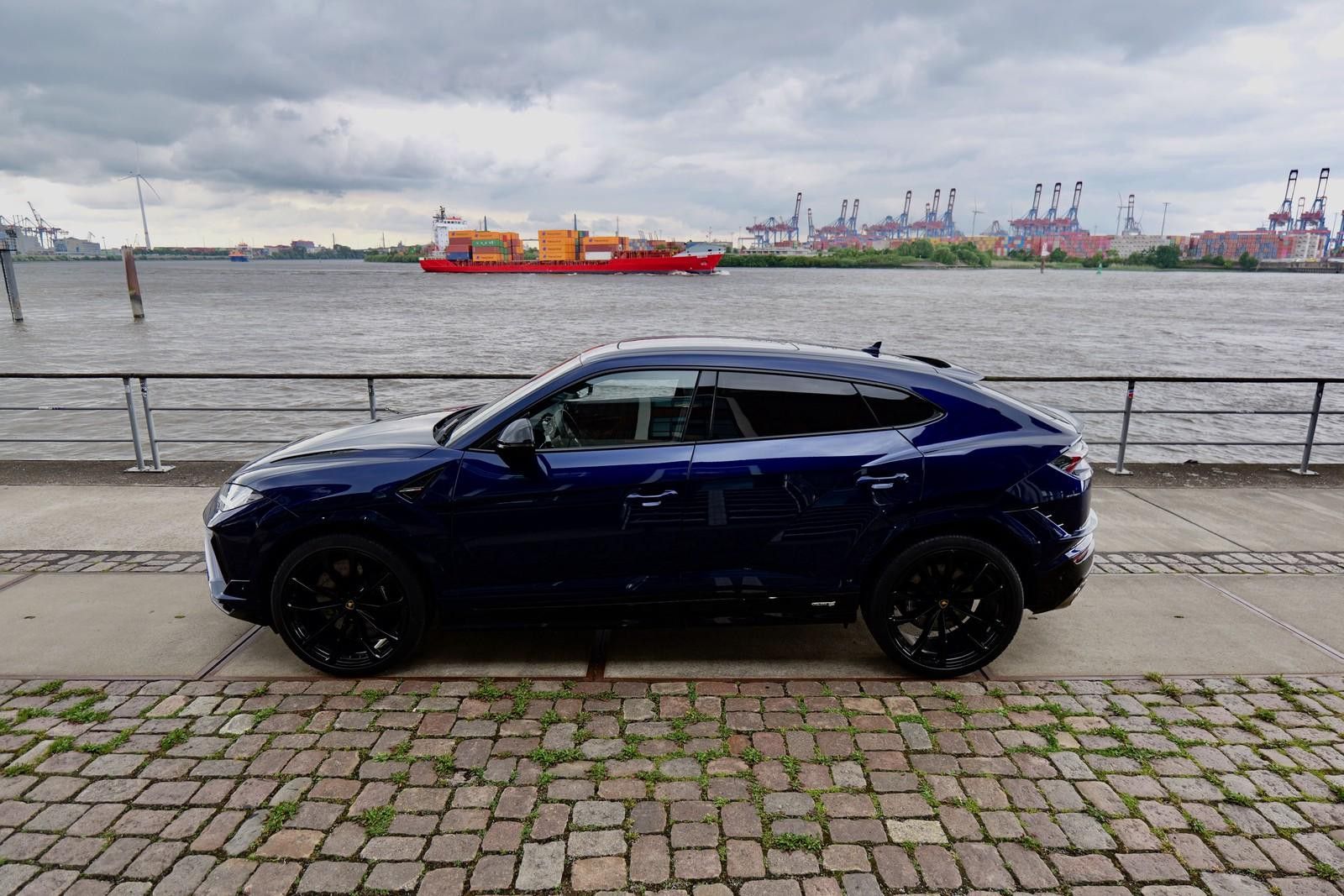 Lamborghini Urus S - Samsaru's Car Outlet