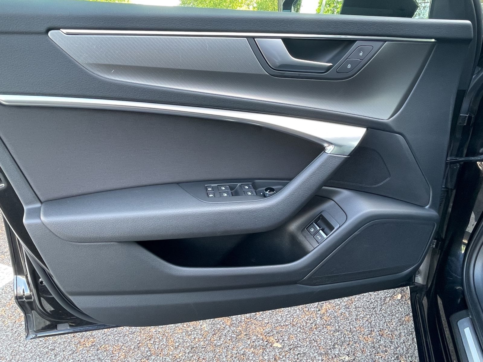 Audi A6 Av. 50 TFSI e quattro - Samsaru's Car Outlet