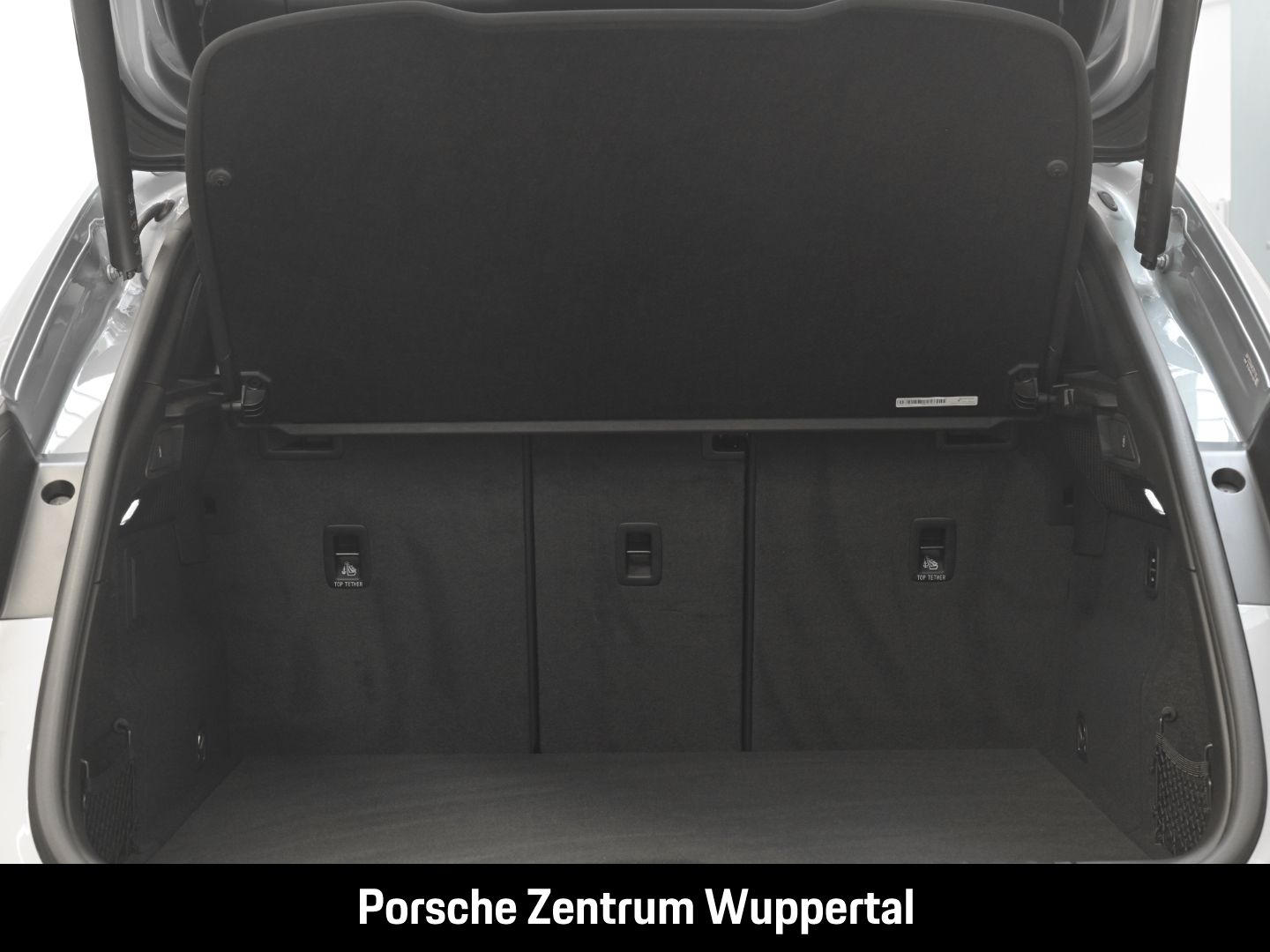 Porsche Macan Turbo*SportChrono*Sitzlüftung*BOSE*Pano*LE