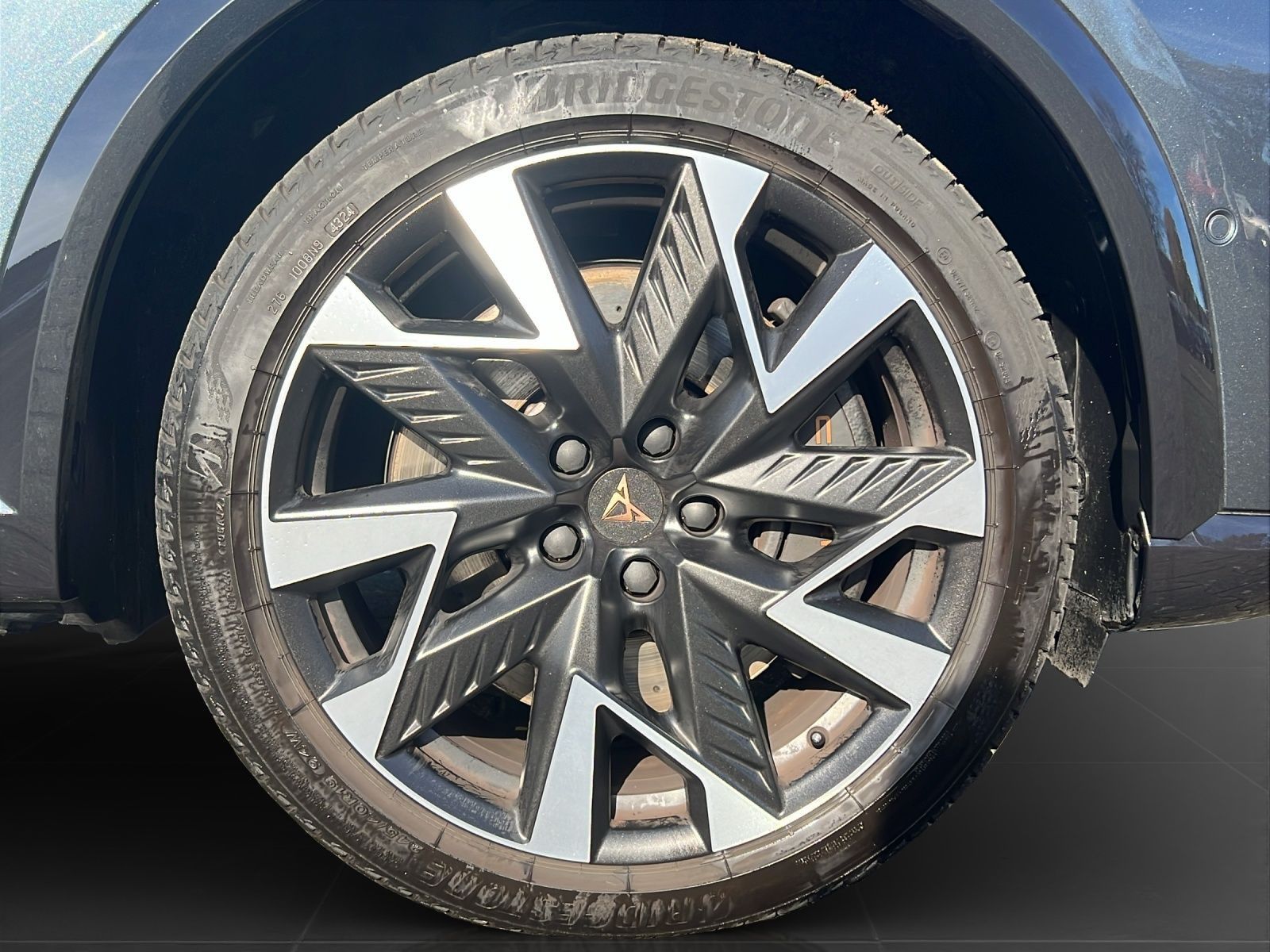 Cupra Formentor VZ 2.0 TSI LM19 PANO AHK SENNHEISER 36