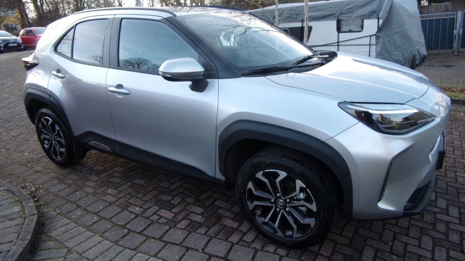 Toyota Yaris Cross 1,5-l-VVT-iE Teamplayer Safety P. V