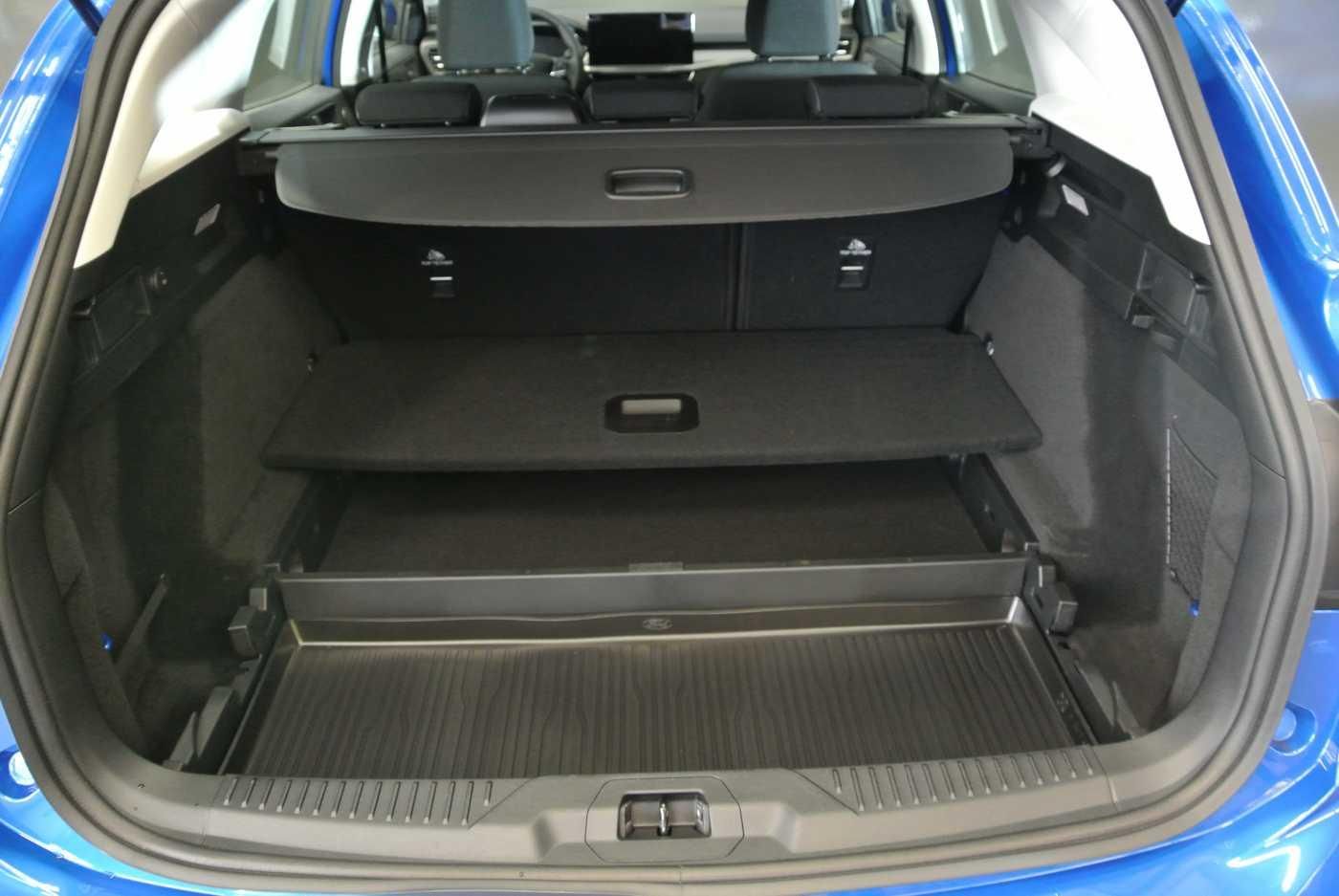 Ford Focus Turnier 1.0 E.Boost Hybrid Aut. Titanium