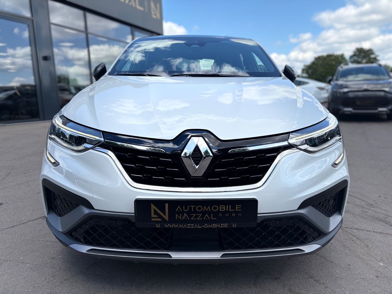 Renault ARKANA RS-LINE - Samsaru's Car Outlet