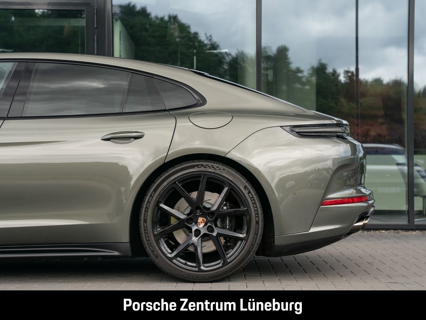 Porsche Panamera 4 E-Hybrid BOSE Panoramadach InnoDrive