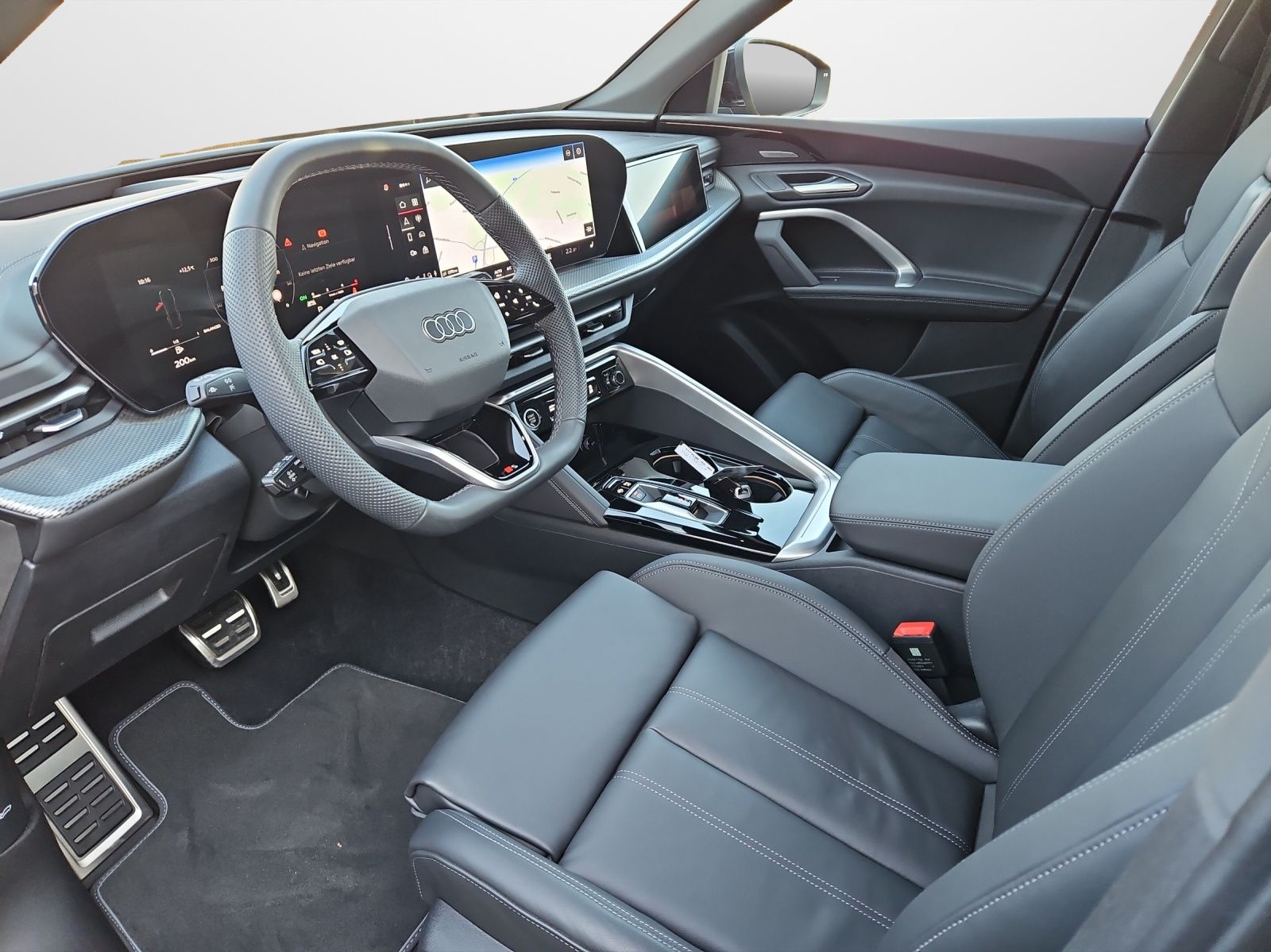 Audi Q5 SUV TDI S tronic quattro S line Tech Pro - Samsaru's Car Outlet
