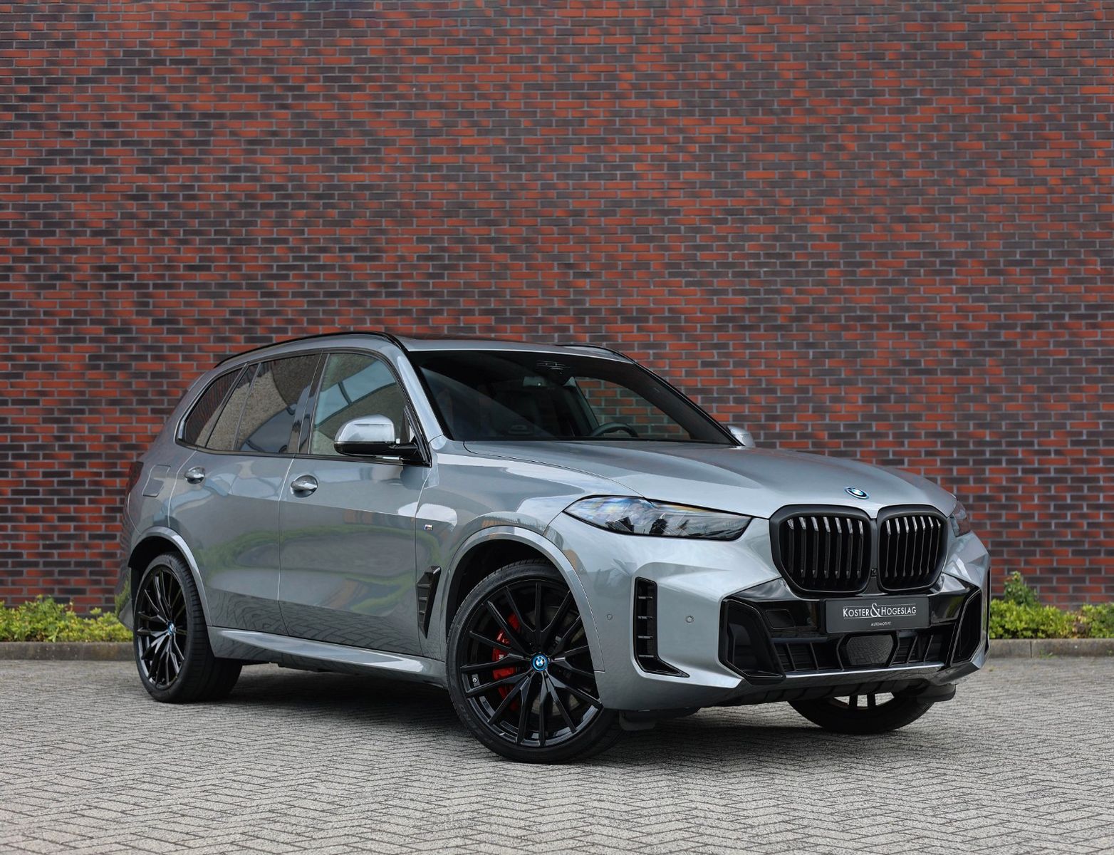 BMW X5 50e xDrive*AHK*SoftClose*Aktivlenkung*H/K*