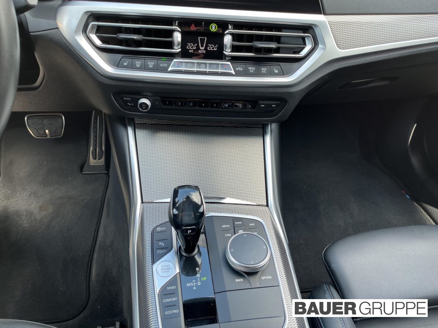 BMW 320 d xDrive M Sport Touring - Samsaru's Car Outlet