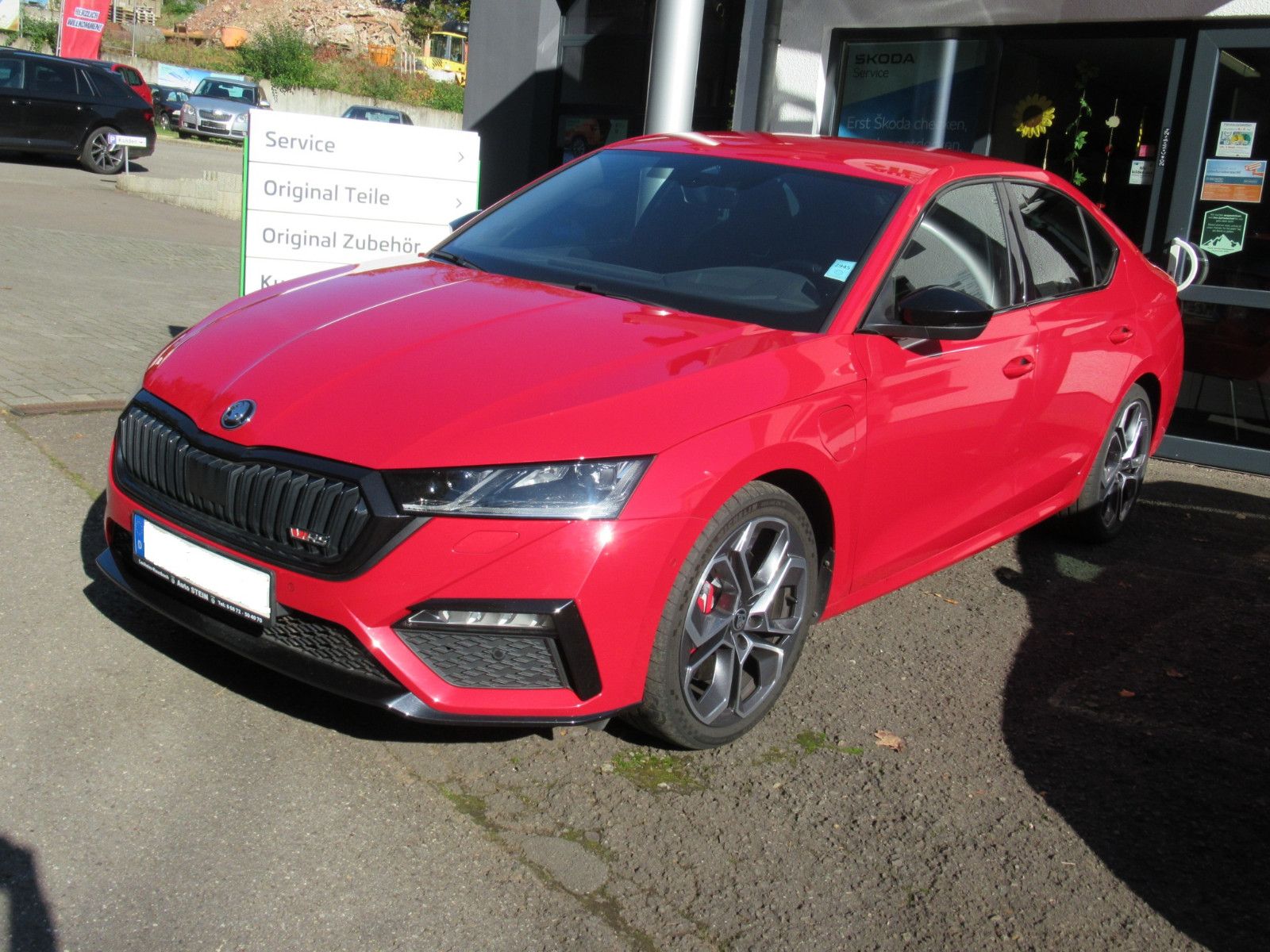 Skoda Octavia 1.4 TSI iV DSG RS FIRST EDITION - Samsaru's Car Outlet