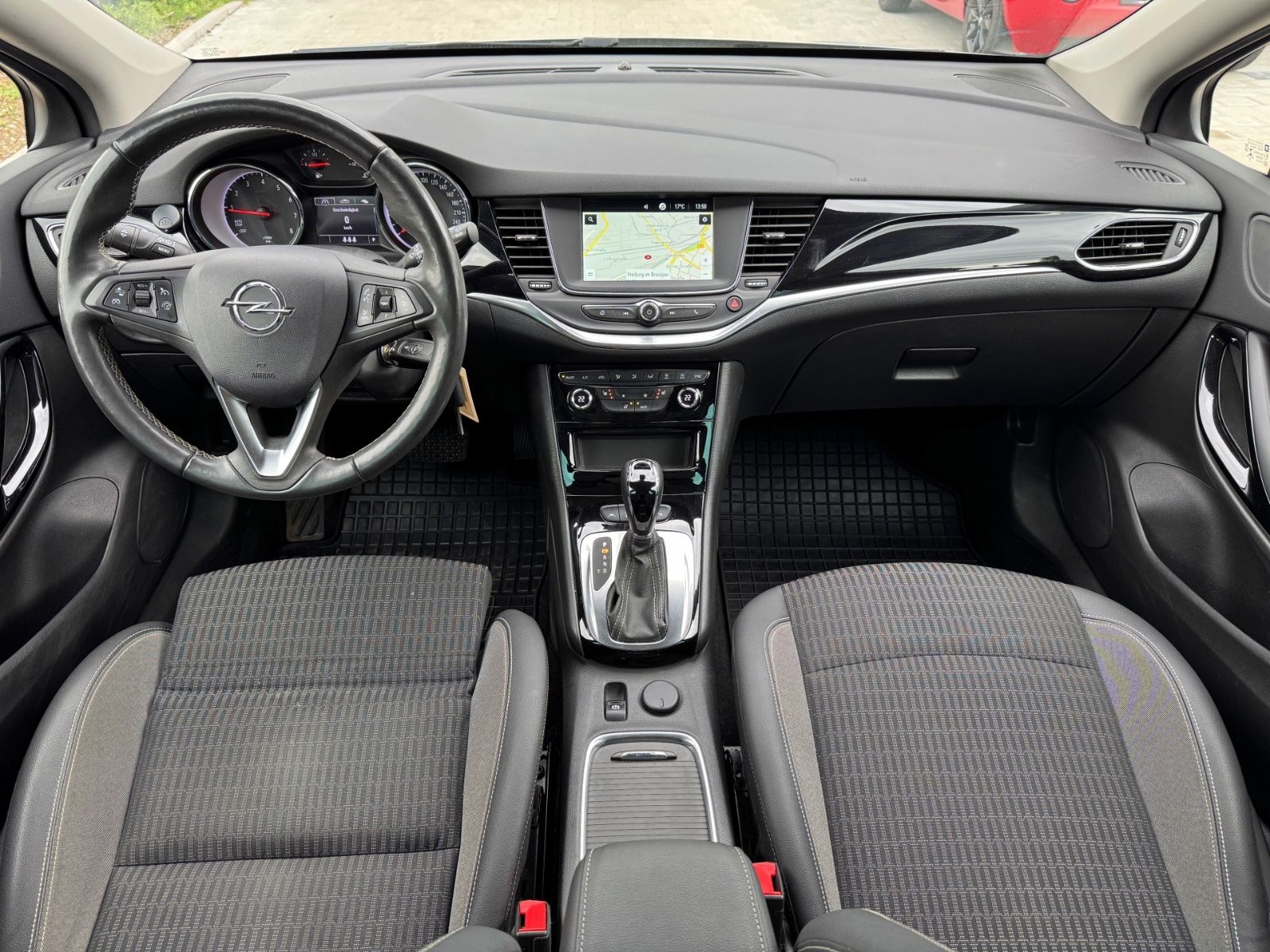 Opel Astra K Sports Tourer Elegance - Samsaru's Car Outlet