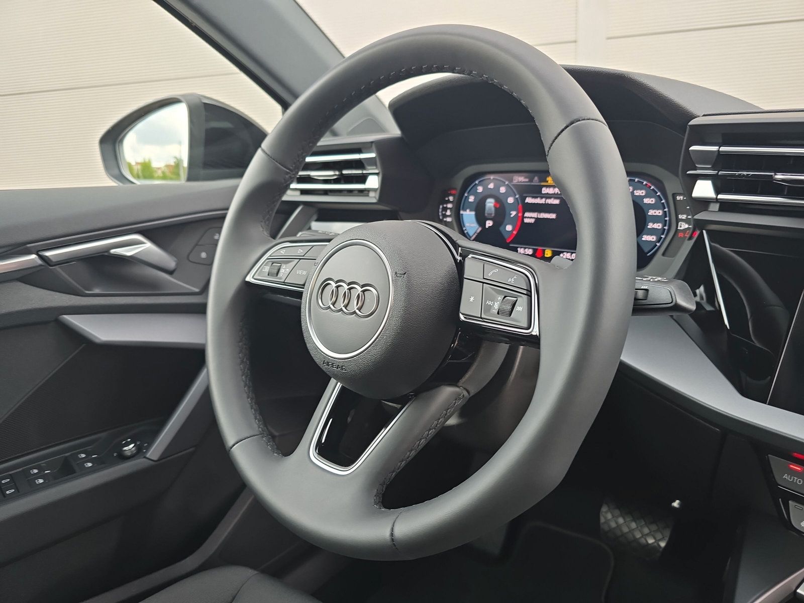 Audi A3 Sportback 30 TFSI LED DAB Kamera Parkassist