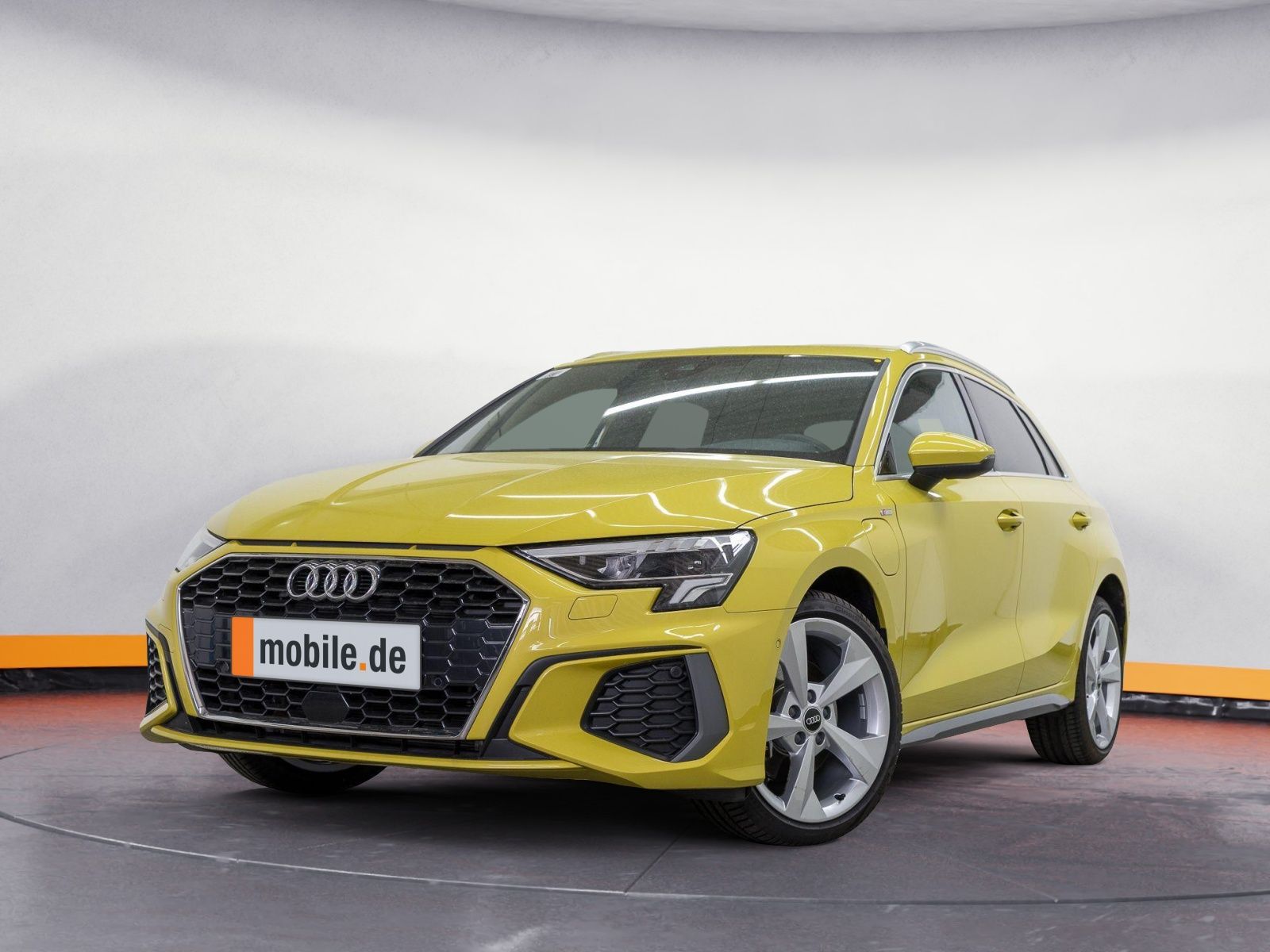 Audi A3 Sportback 40 TFSIe S LINE - Samsaru's Car Outlet
