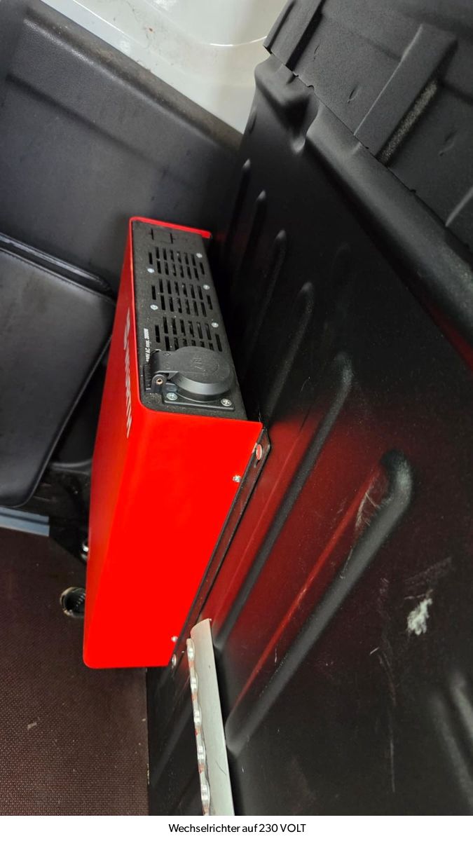 Peugeot Partner l1 1,5d - Samsaru's Car Outlet