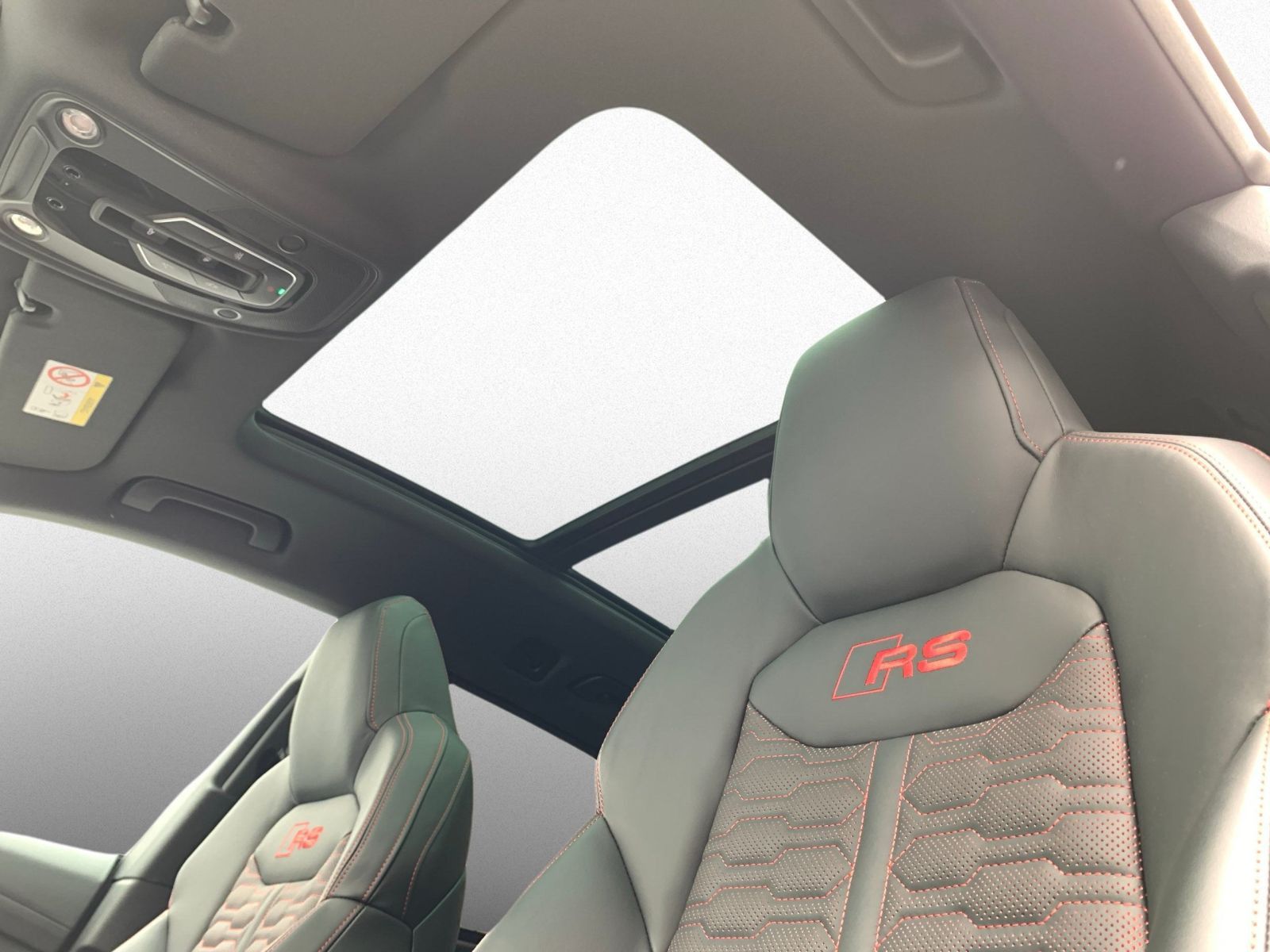 Audi RSQ8 PERFORMANCE NP 195 TSD € +280 KM/H+KERAMIK+