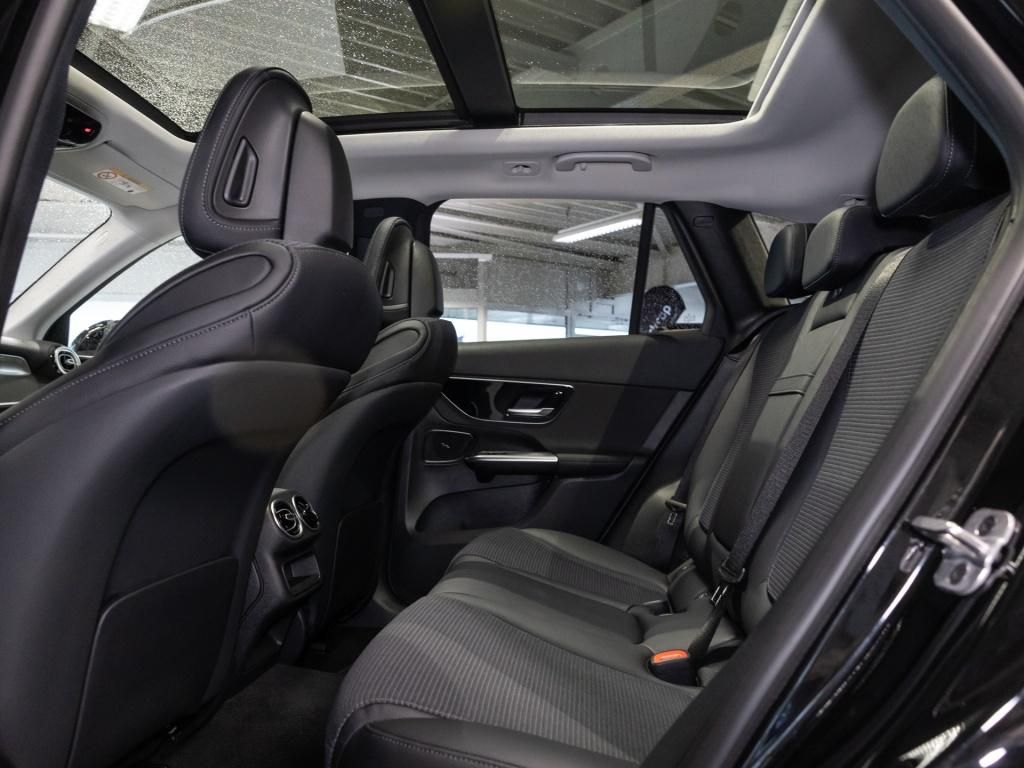 Mercedes-Benz GLC 300 de 4M , AVANTGARDE MEMO AHK DISTR KAMERA