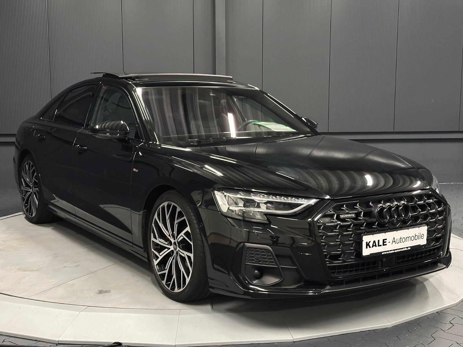 Audi A8 50 TDI quattro S-Line - Samsaru's Car Outlet
