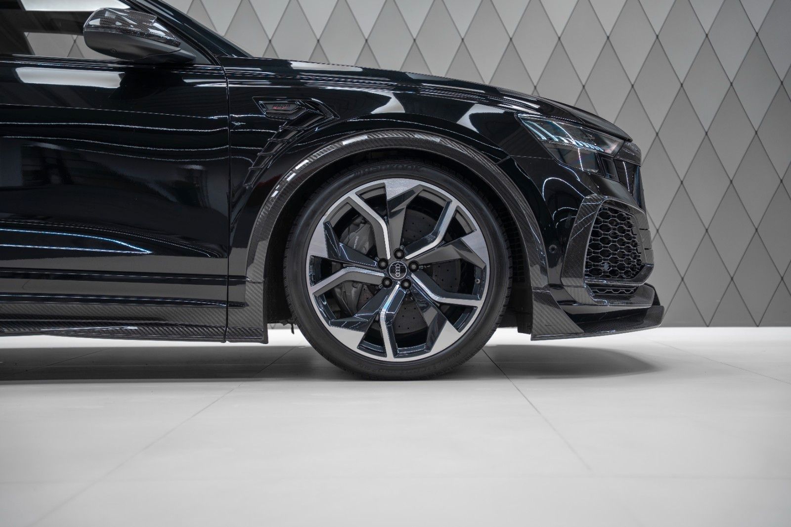 Audi RSQ8 ABT SIGNATURE EDITION "1 of 96" CERAMIC BRA