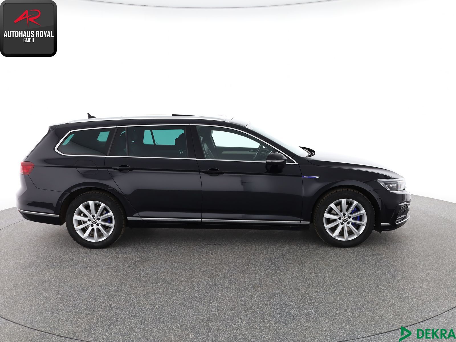 Volkswagen Passat Variant 1.4 TSI GTE - Samsaru's Car Outlet