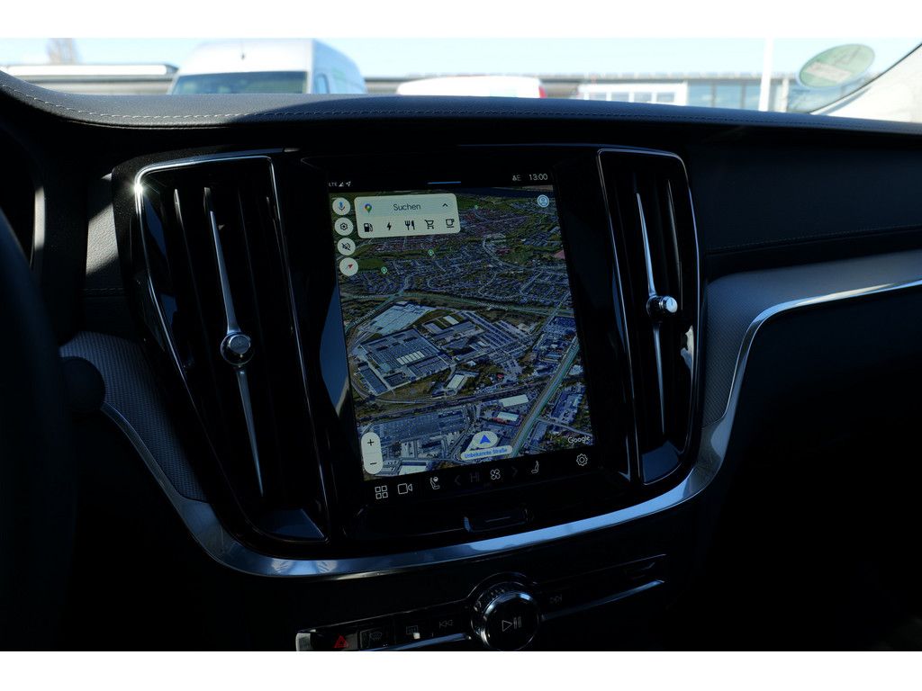 Volvo S60 Lim. T8 Ultimate Dark Recharge Plug-In Hybri