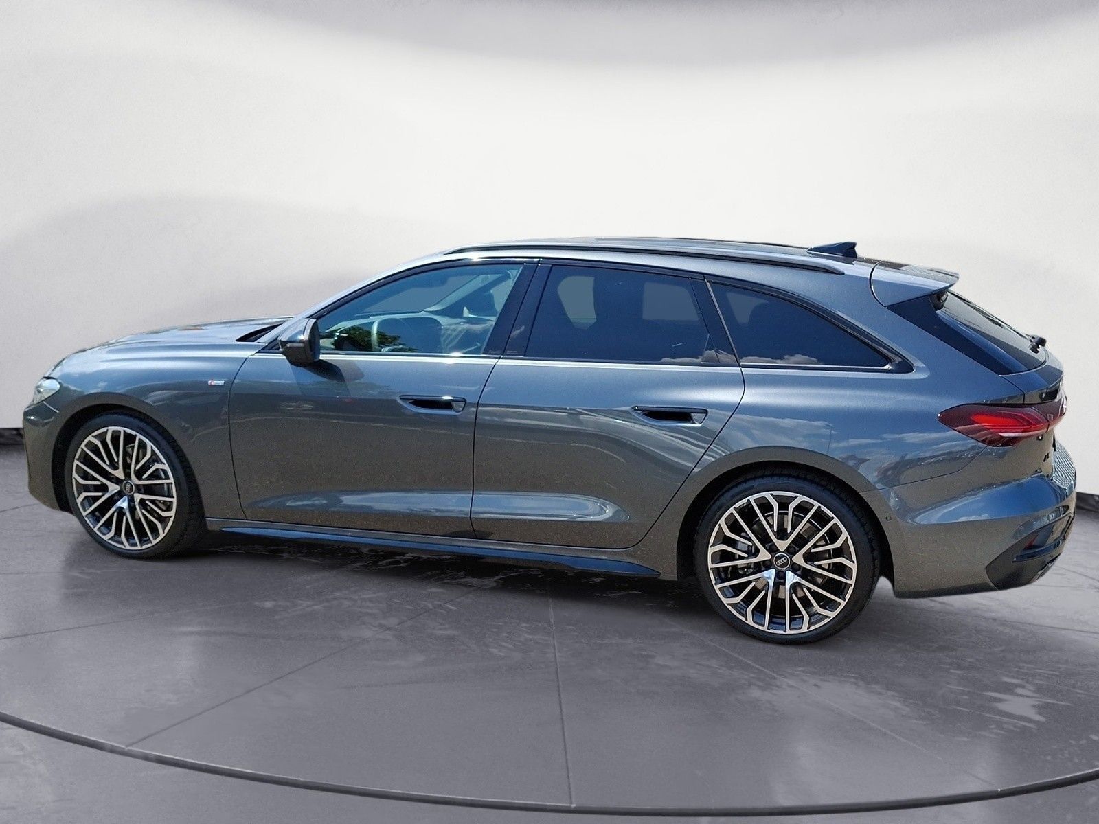 Audi A5 Avant TDI quattro S troni S line AHK HUD Navi