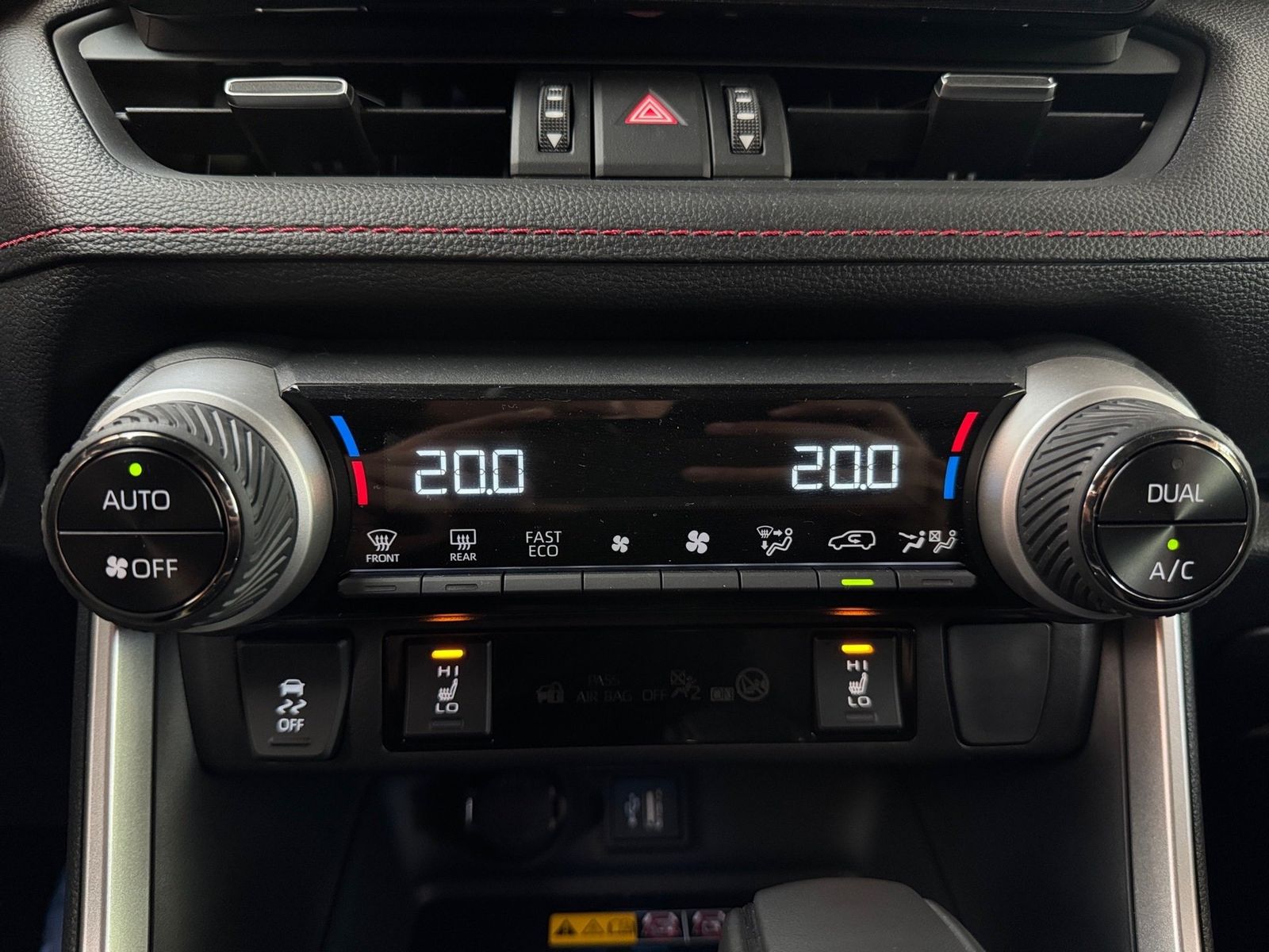 Toyota RAV4 Plug-In Hybrid 2.5 Teamplayer ACC+AUT+LED