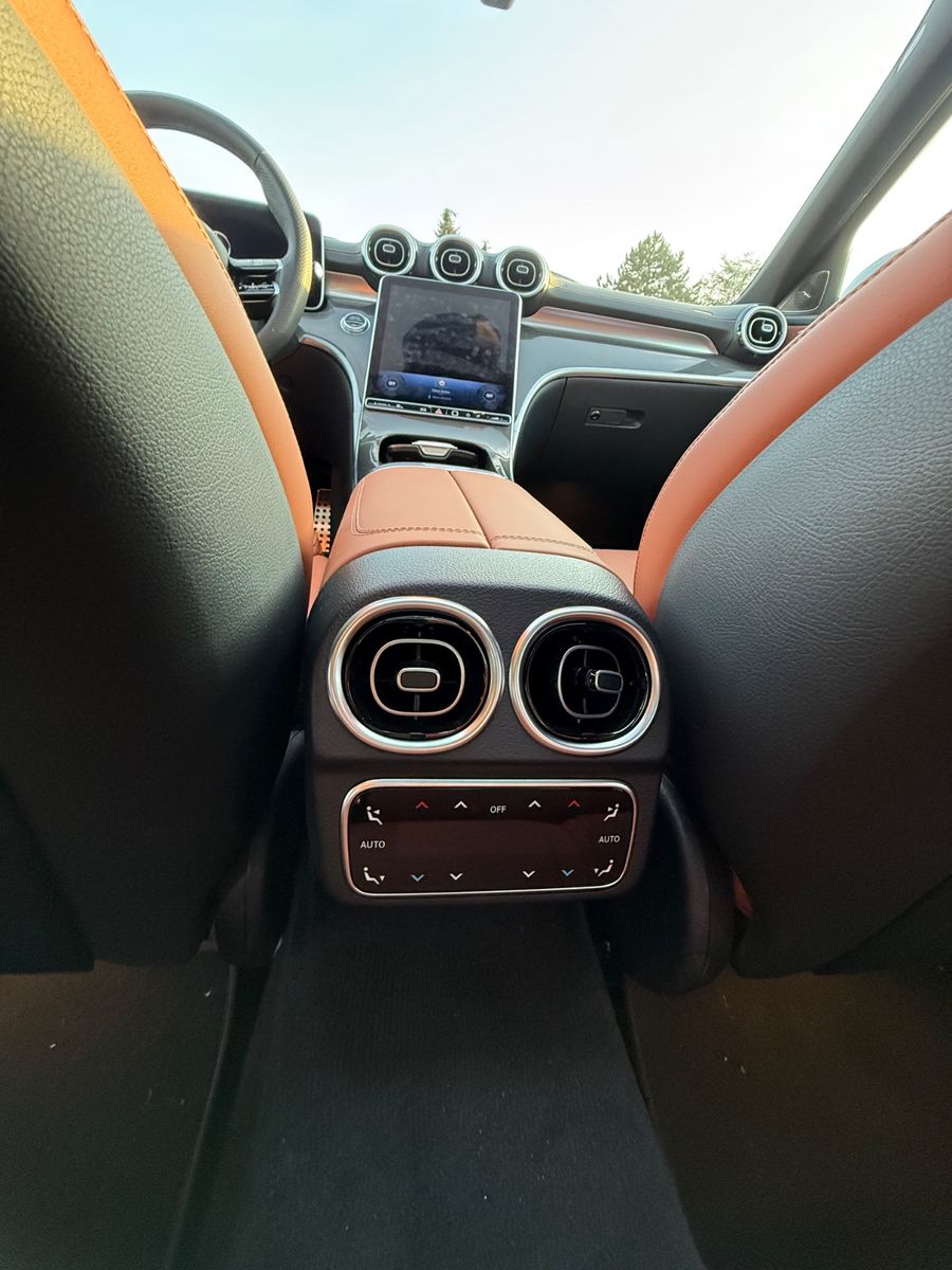 Mercedes-Benz AMG Premium Plus - Samsaru's Car Outlet