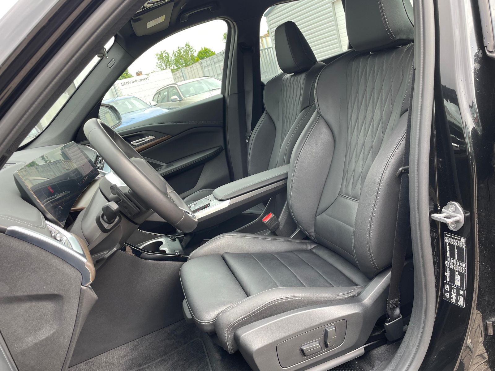 BMW X1 xDrive23d M Sportpaket - Samsaru's Car Outlet