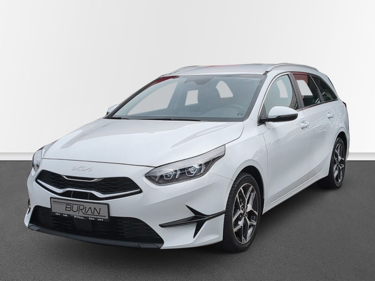 Kia Ceed SW 1.5 T-GDI Spirit - Samsaru's Car Outlet