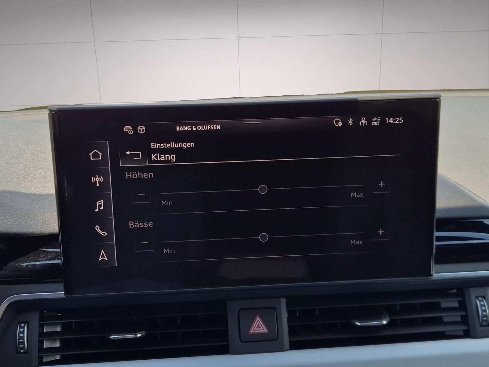 Audi A4 3.0 V6 24V 50 TDI QUATTRO S-LINE*ST.HZG*PANO*