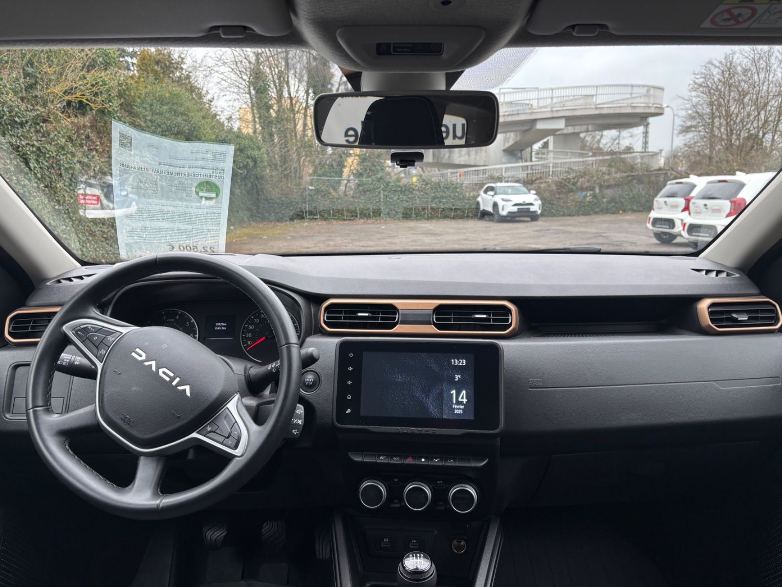 Dacia DUSTER - Samsaru's Car Outlet