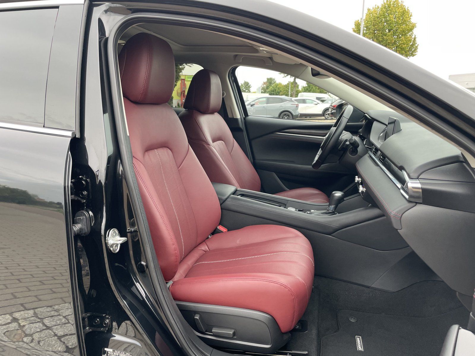 Mazda 6 2.5 194PS AT HOMURA/SUNROOF/BOSE