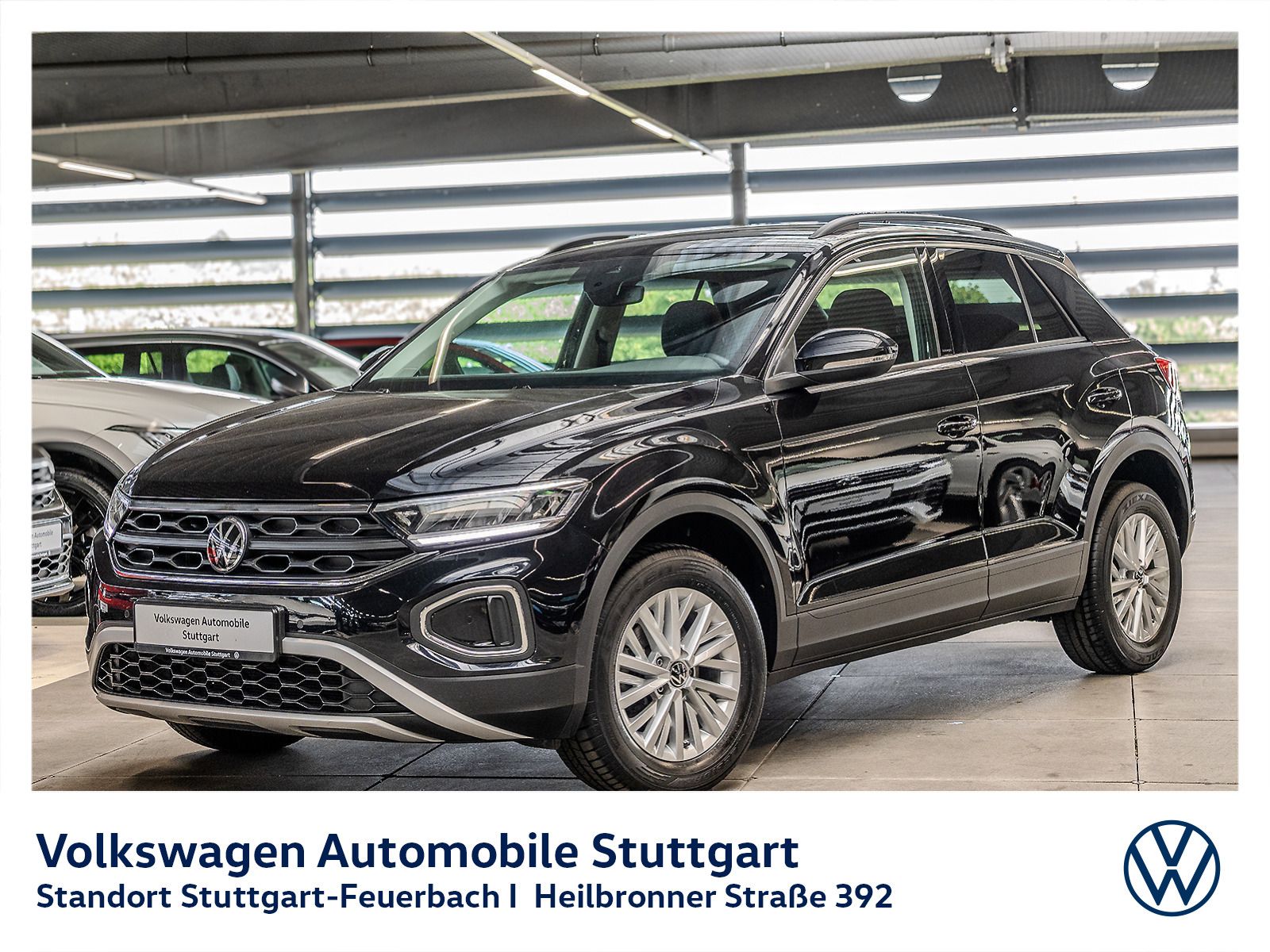 Volkswagen T-Roc 1.5 TSI Life DSG - Samsaru's Car Outlet