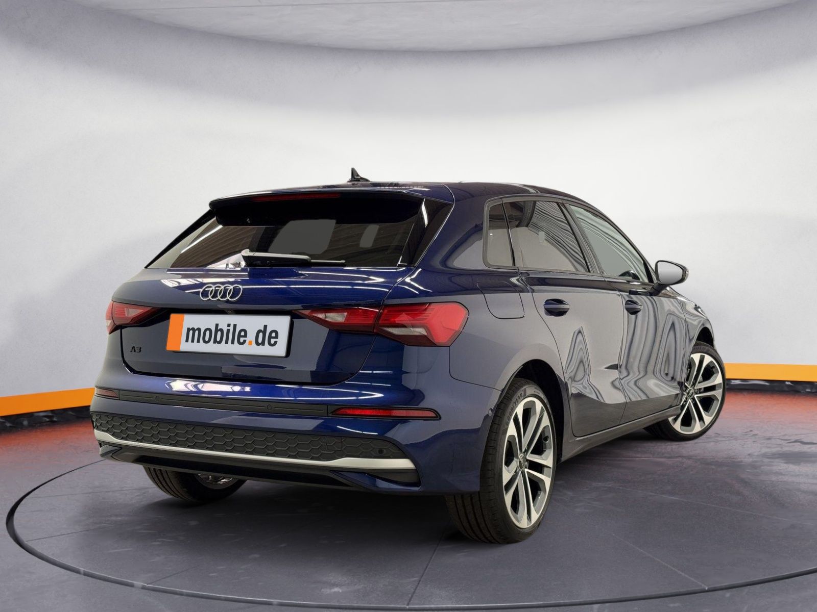 Audi A3 Sportback 35 TFSI ADVANCED - Samsaru's Car Outlet