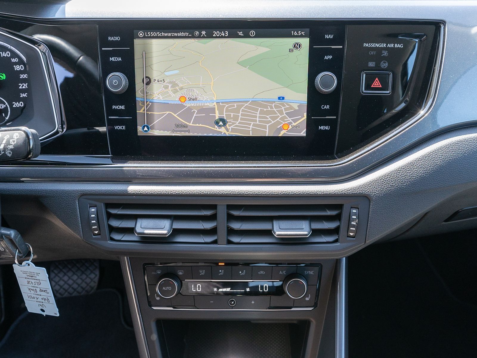 Volkswagen Polo Highline 1,0 TSI DSG - Samsaru's Car Outlet