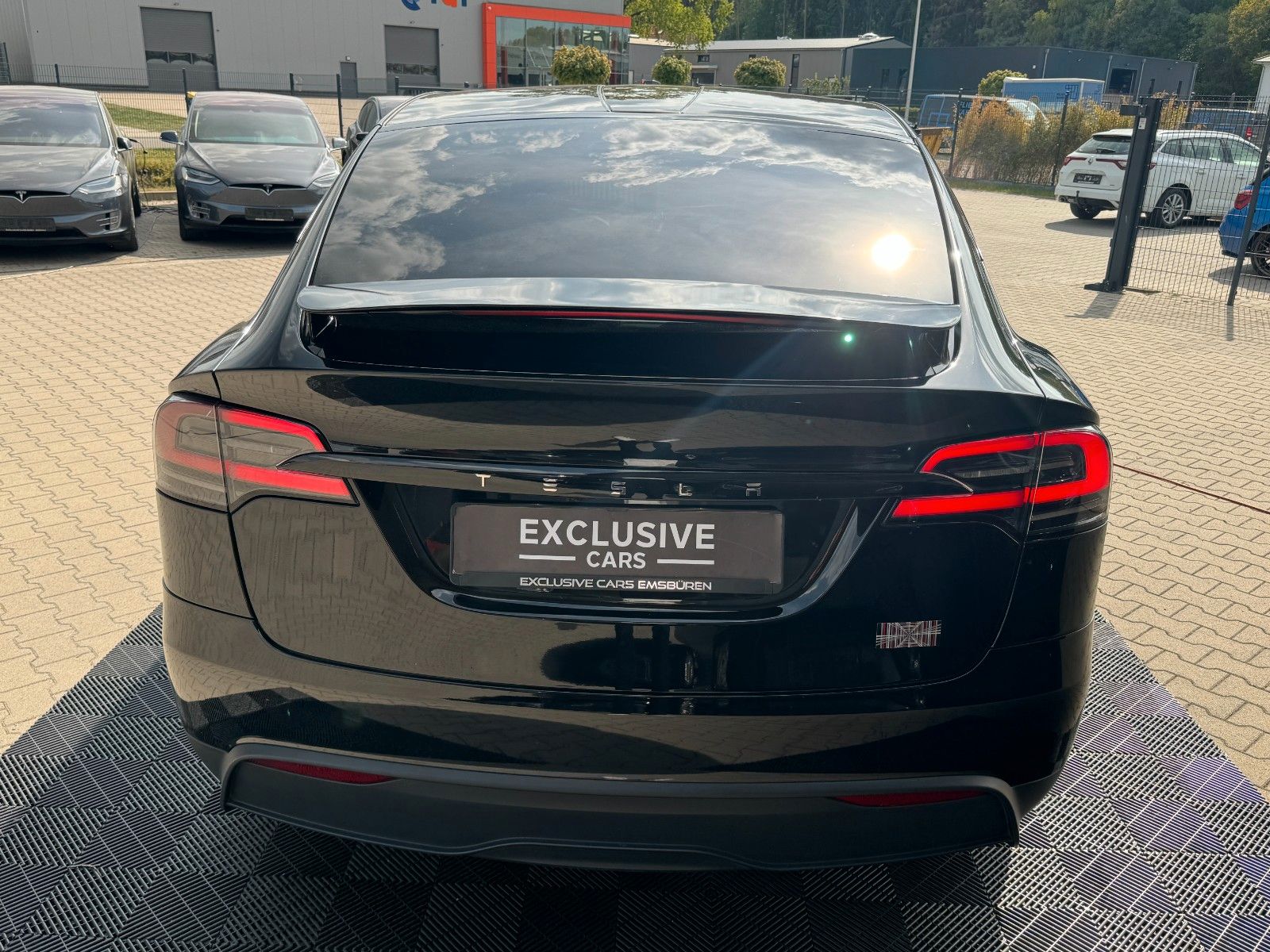 Tesla MODEL X PLAID | HARWARE 4 | 6SEAT | MATRIX LED
