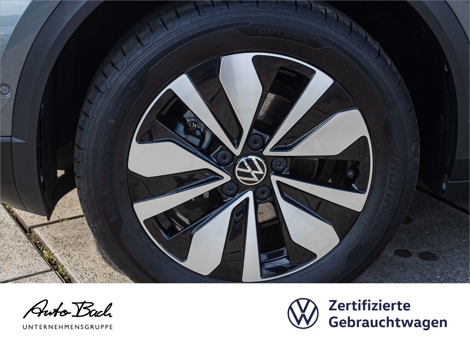 Volkswagen T-Roc 1.5 TSI MOVE DSG - Samsaru's Car Outlet