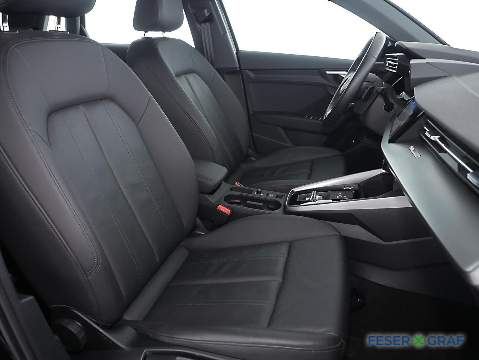 Audi A3 Sportback 40 TFSI e S tronic Navi,AHK,Leder