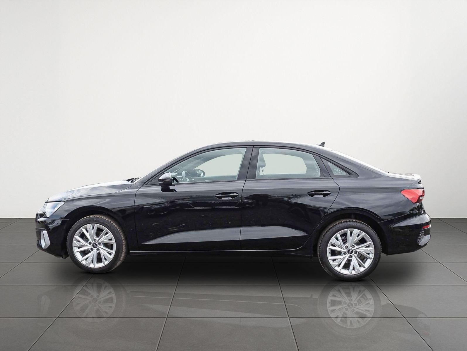 Audi A3 Limousine advanced 30TFSI Stronic Navi ACC