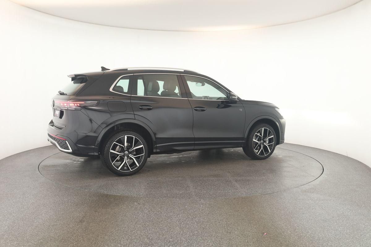 Volkswagen Tiguan 2.0 TDI 4M DSG R-Line Leder Pano Navi 360