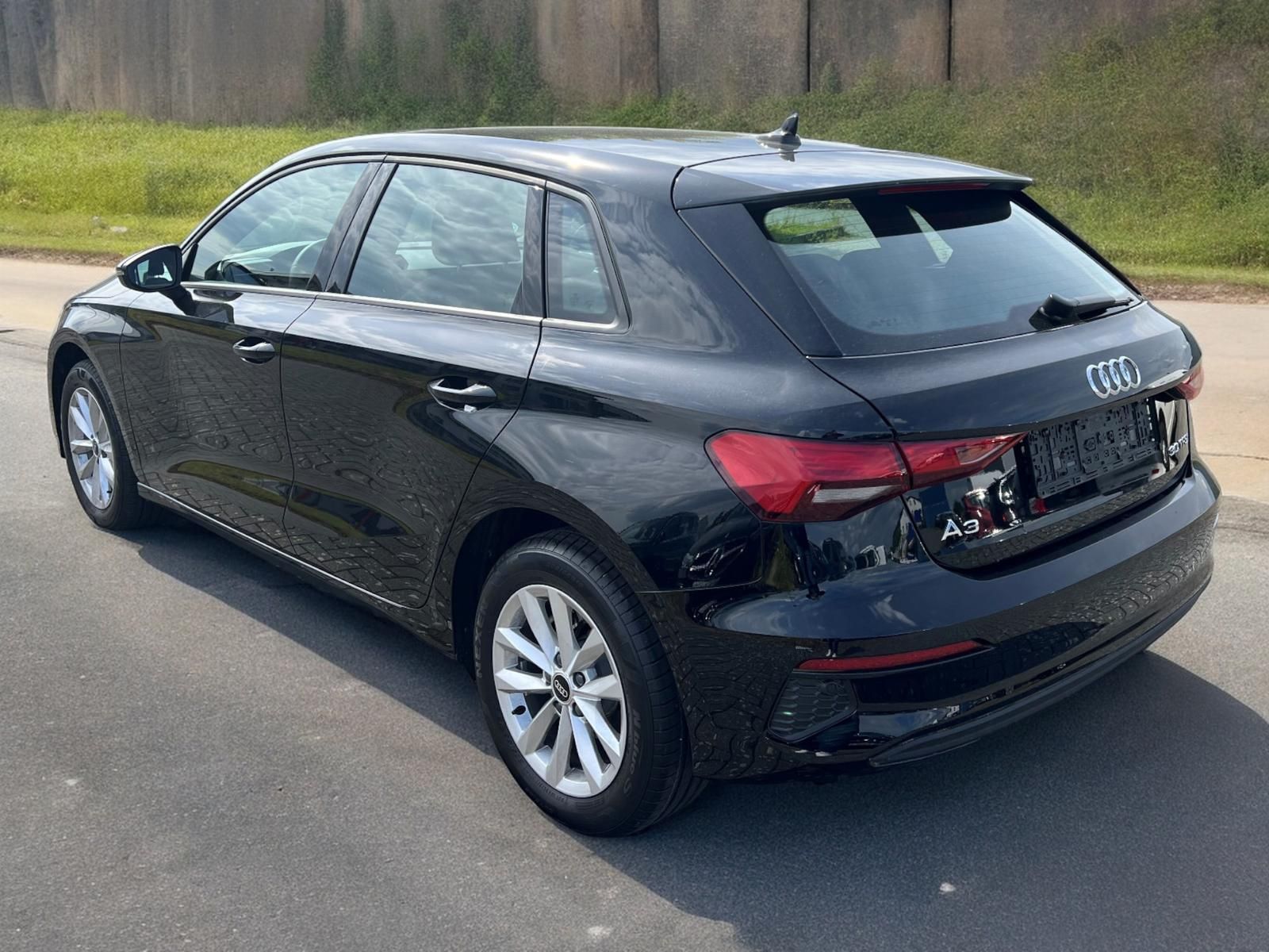 Audi A3 30 TFSI - Samsaru's Car Outlet