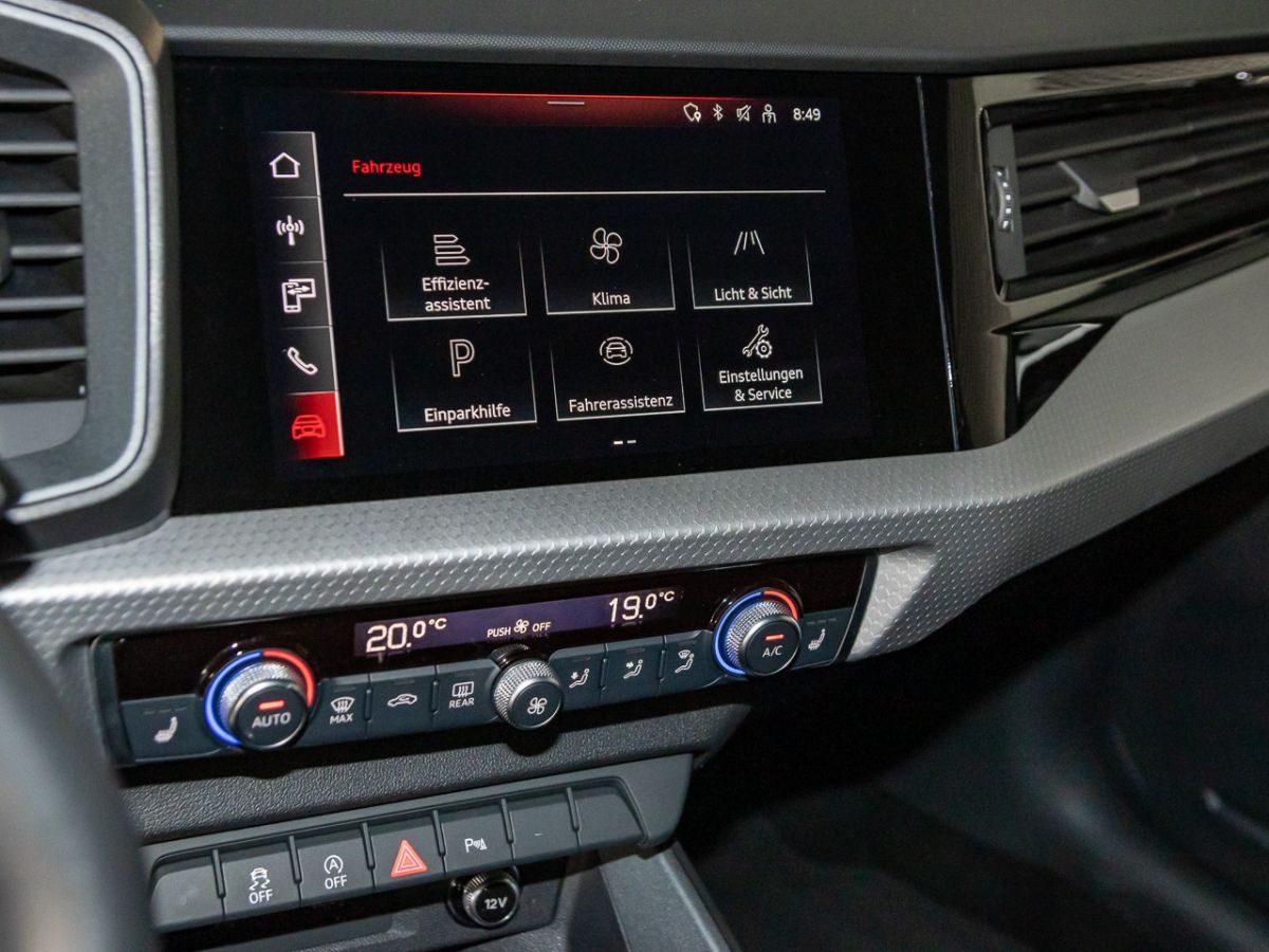 Audi A1 Sportback 30 TFSI S line - Samsaru's Car Outlet